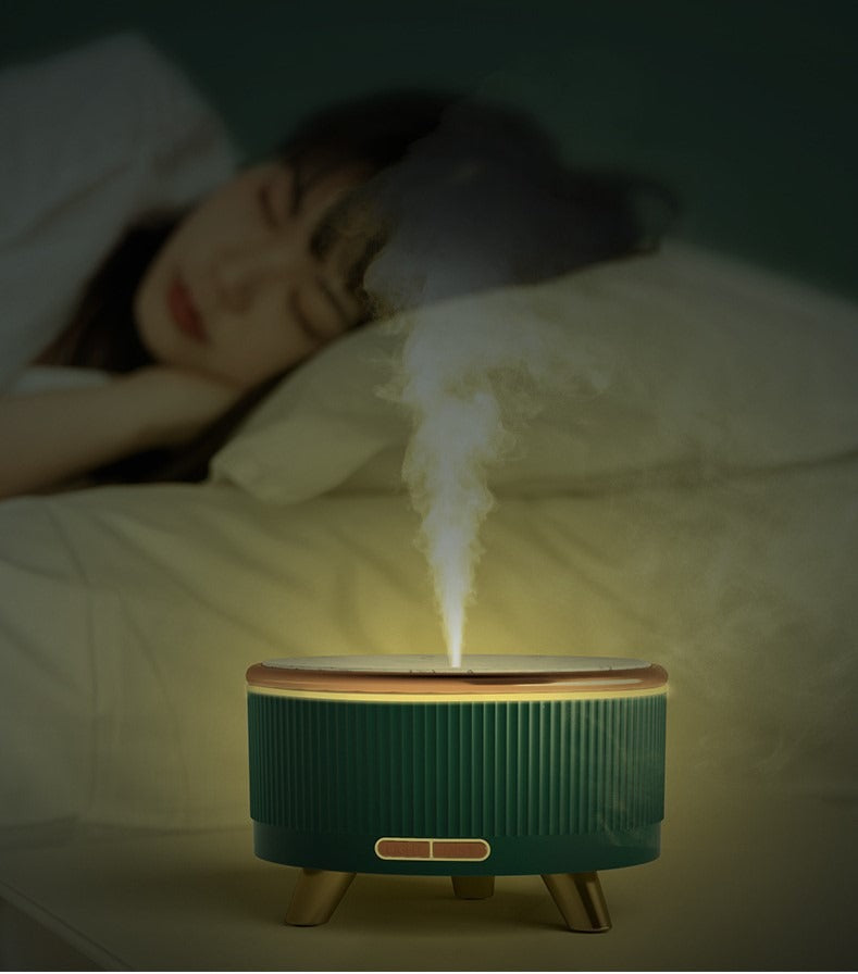 New Mini Spaceman Simple Usb Small Desktop Humidifier Diffuser